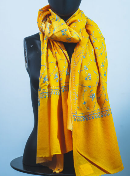 Yellow ombre stole