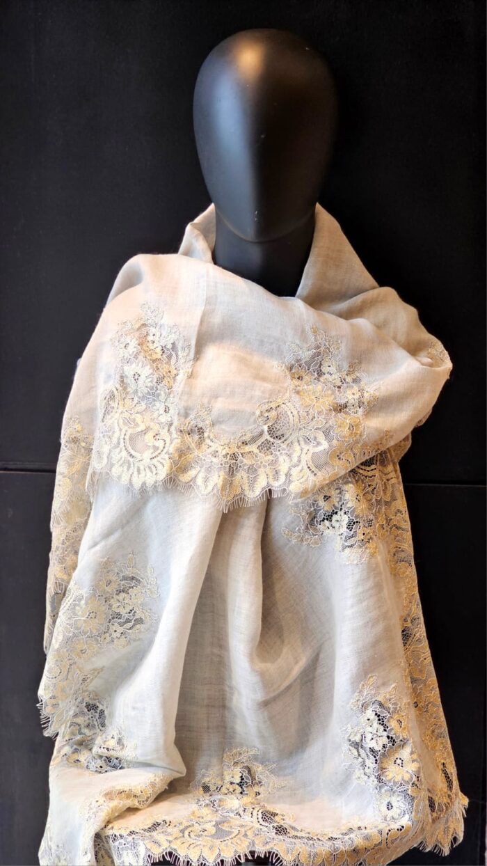 Double Sided Lace Edged Stole - Image 1