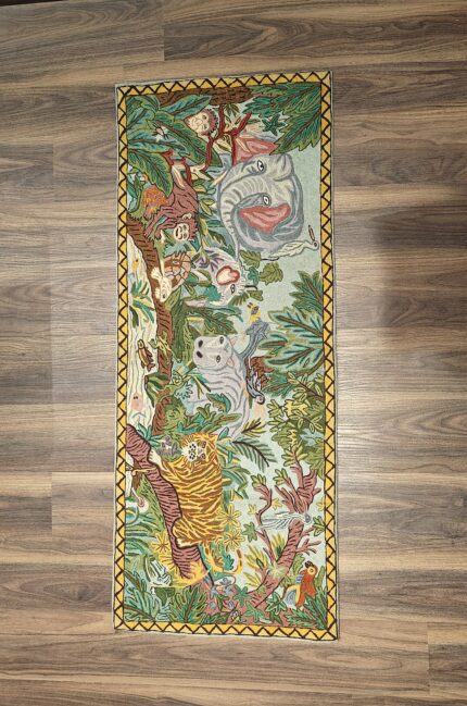 Runner-jungle story rug