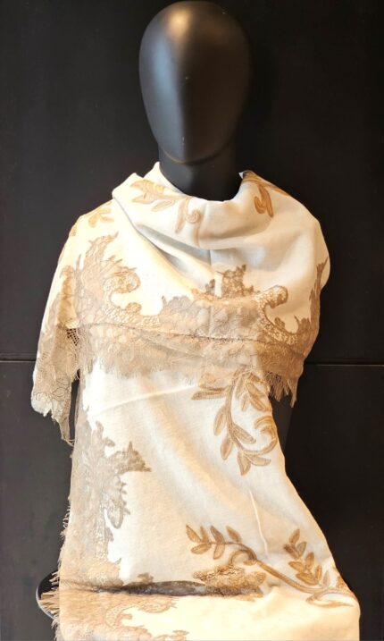 Stole with Fine Lace and Machine Embroidery