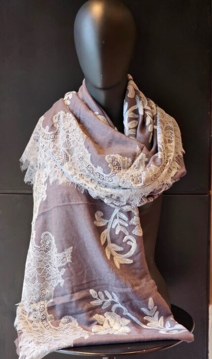 Stole with Fine Lace and Machine Embroidery
