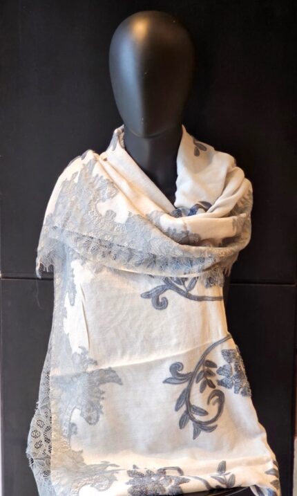 Stole with Fine Lace and Machine Embroidery