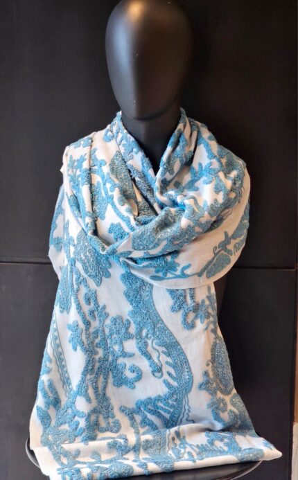 Woolen Stole with Tufted Machine Embroidery