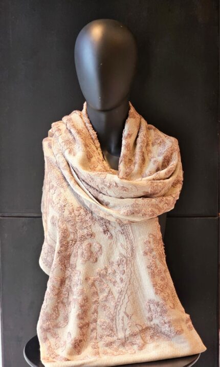 Woolen Stole with Tufted Machine Embroidery